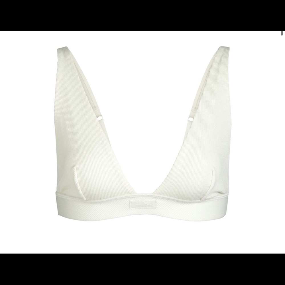 SKIMS Cotton Plunge Bralette in Bone